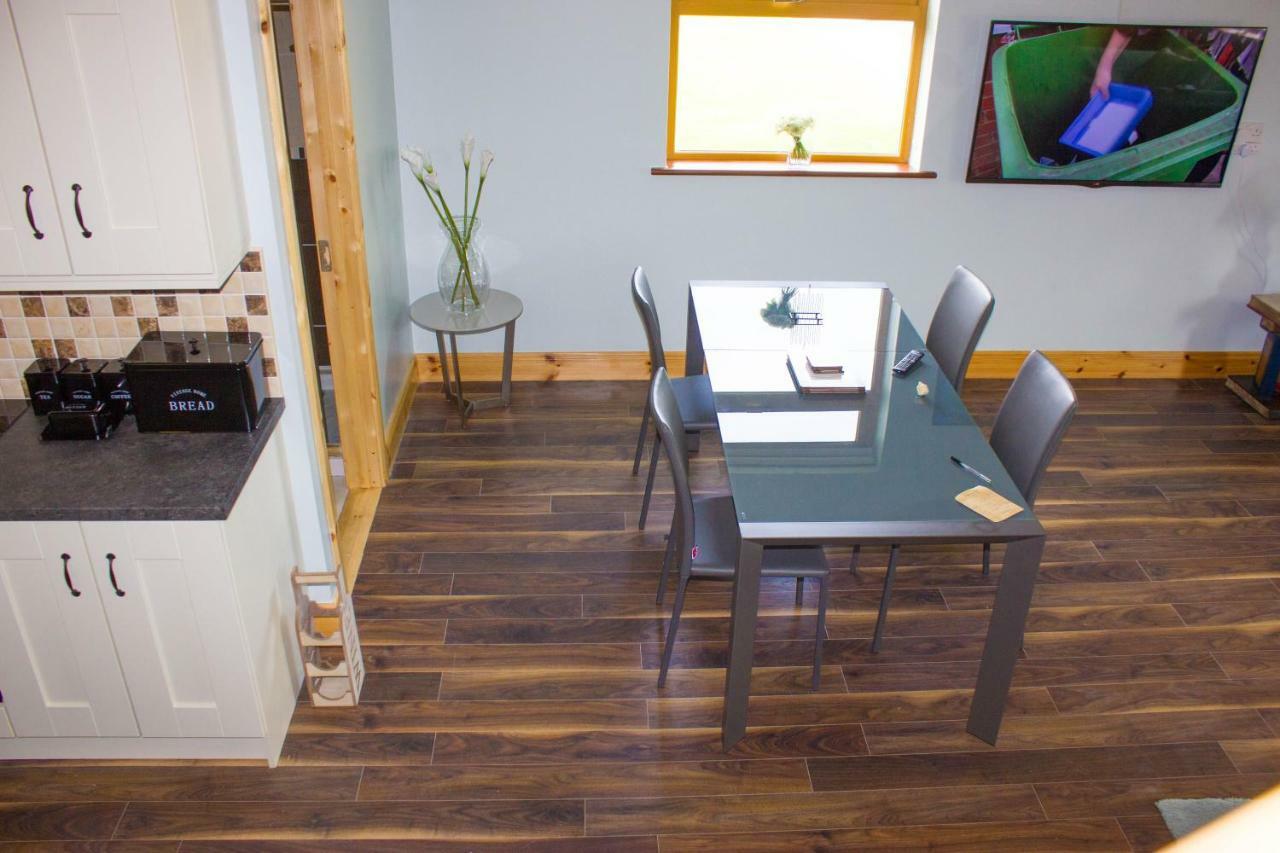NEW Stunning Ocean Breeze Apartment Port na Blaiche Buitenkant foto