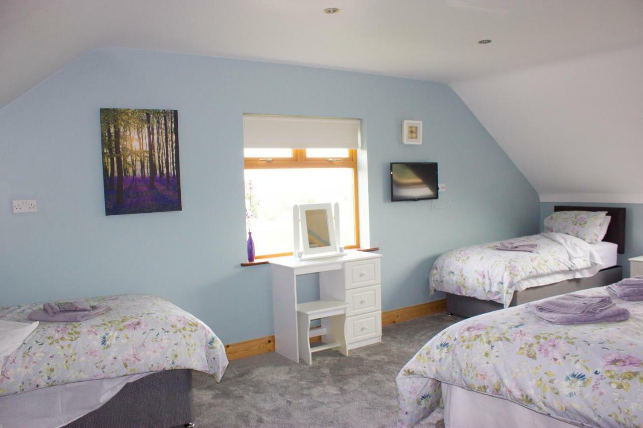 NEW Stunning Ocean Breeze Apartment Port na Blaiche Buitenkant foto