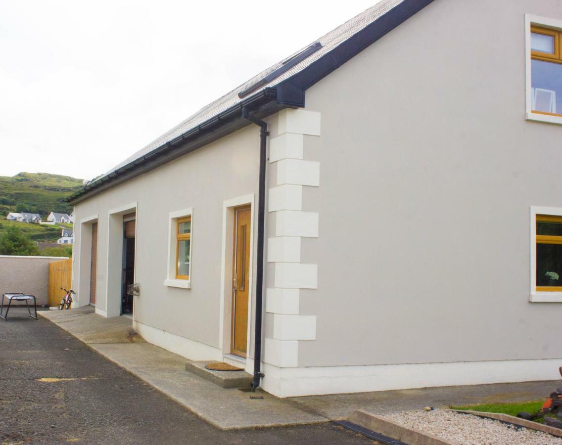NEW Stunning Ocean Breeze Apartment Port na Blaiche Buitenkant foto